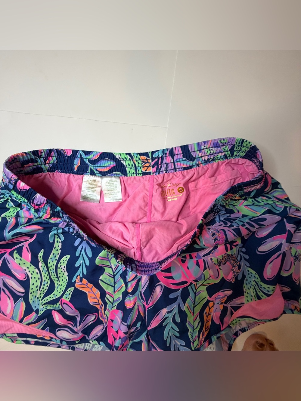Lilly Pulitzer Luxletic Shorts - Picture 3 of 3